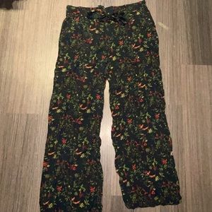 Black floral print paper bag pants with tags!